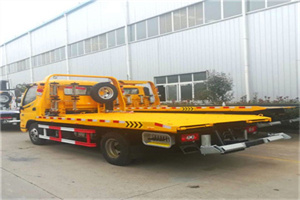 尖草坪附近拖车救援搭电