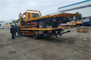 尖草坪同城汽车补胎