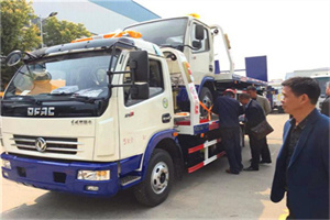 尖草坪汽车道路救援拖车价格